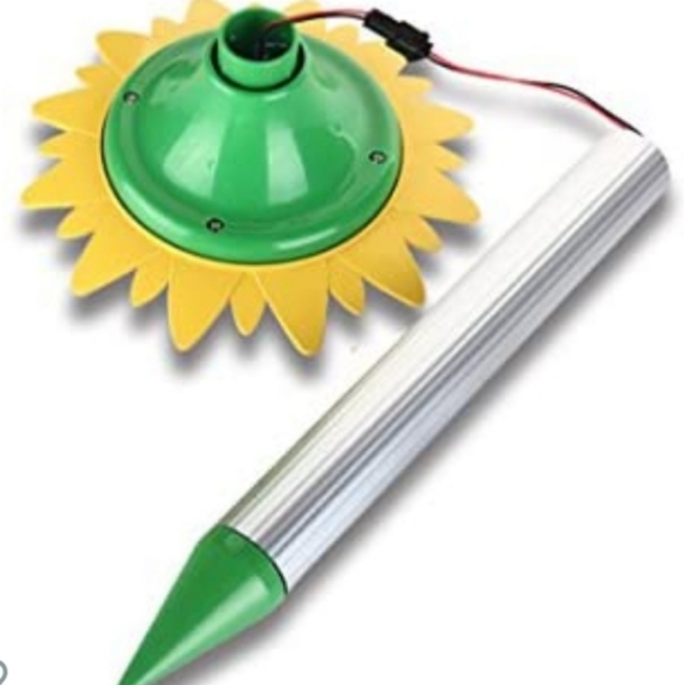 Solar Mole Repeller - Picture 3 of 5
